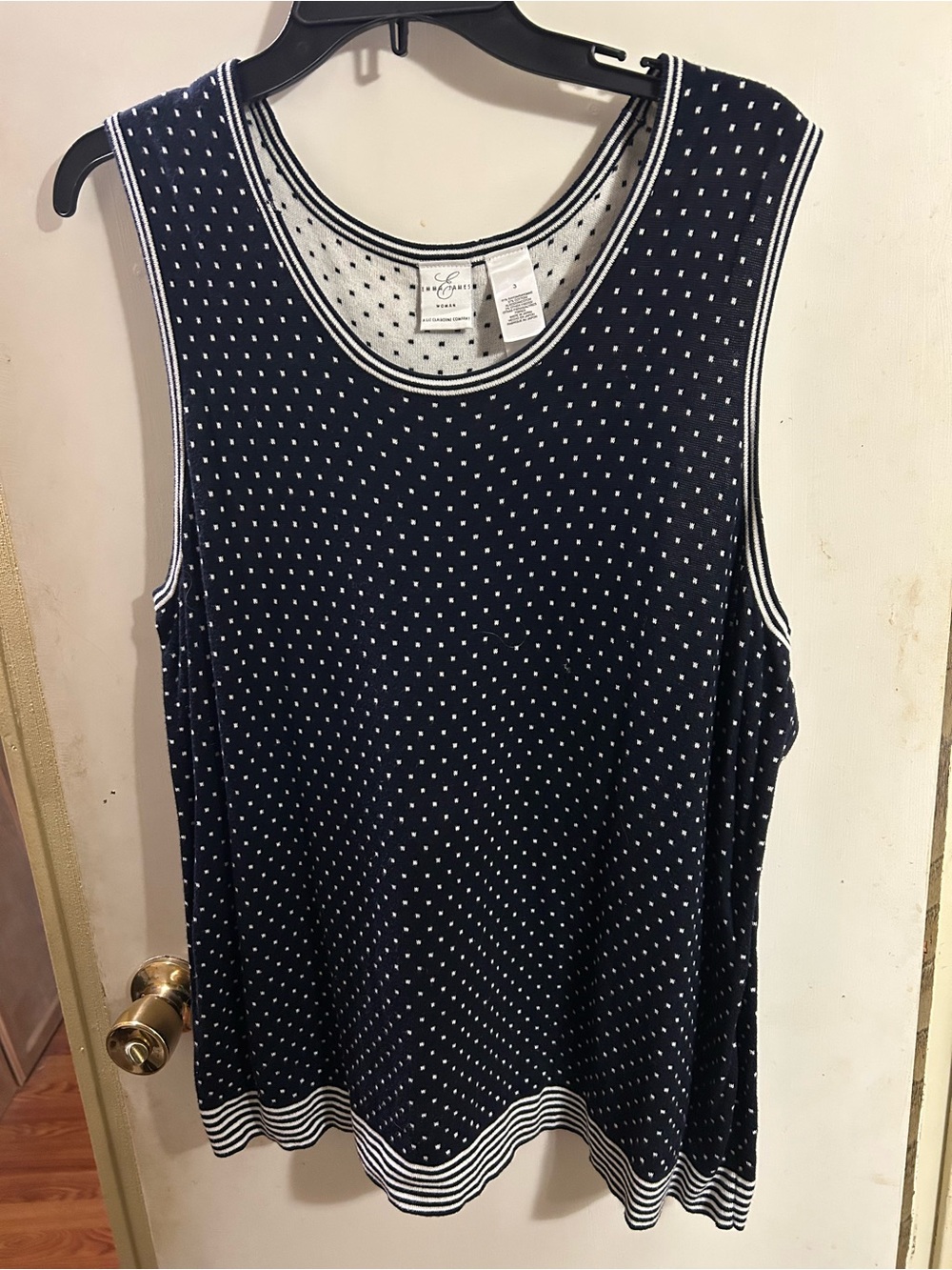 Emma James (A Liz Claiborn Company) Navy Polka Dot Sleeveless Knit Tank